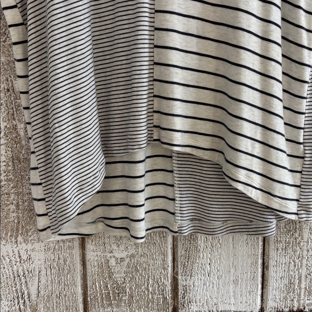 Cabi Pivot Tee - Picture 4 of 7